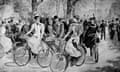 Family cyclists in Hyde Park, London, circa 1895.